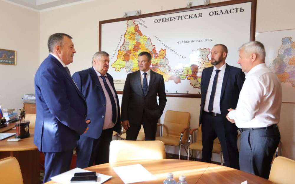 Алексей Швейцов рассказал об обновленной линейке тракторов и комбайнов Алексей Швейцов рассказал об обновленной линейке тракторов и комбайнов