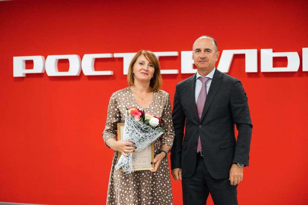Поздравление от замгубернатора РО Поздравление от замгубернатора РО